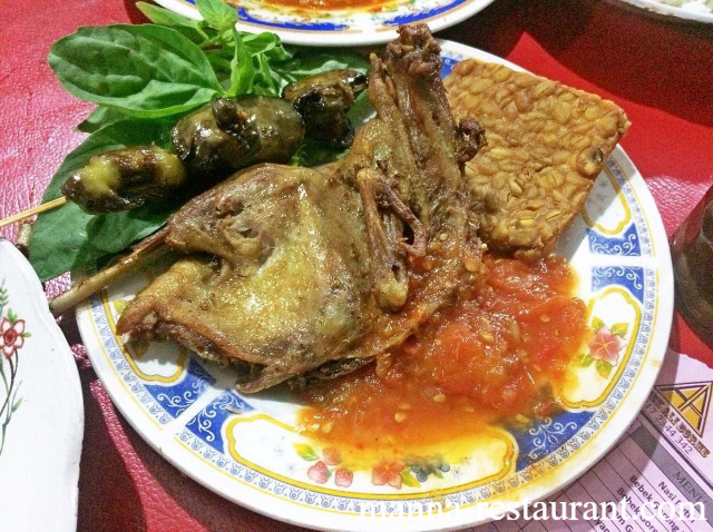 Kuliner Ayam Bebek Wangi Saritem, Lezat di Bandung